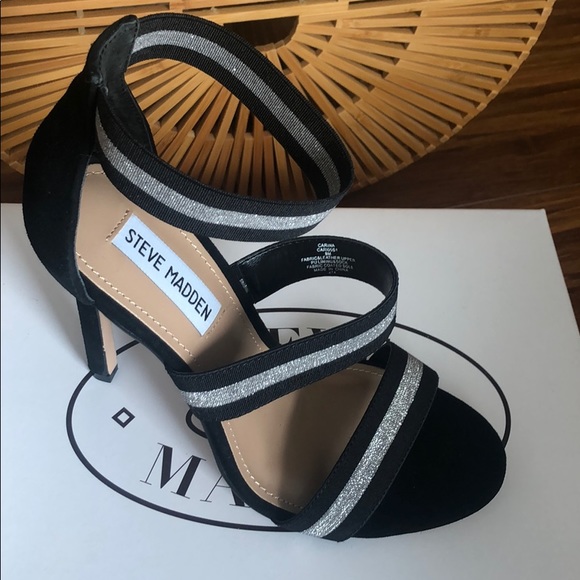 Brand new Steve Madden Carina heels - Picture 2 of 6
